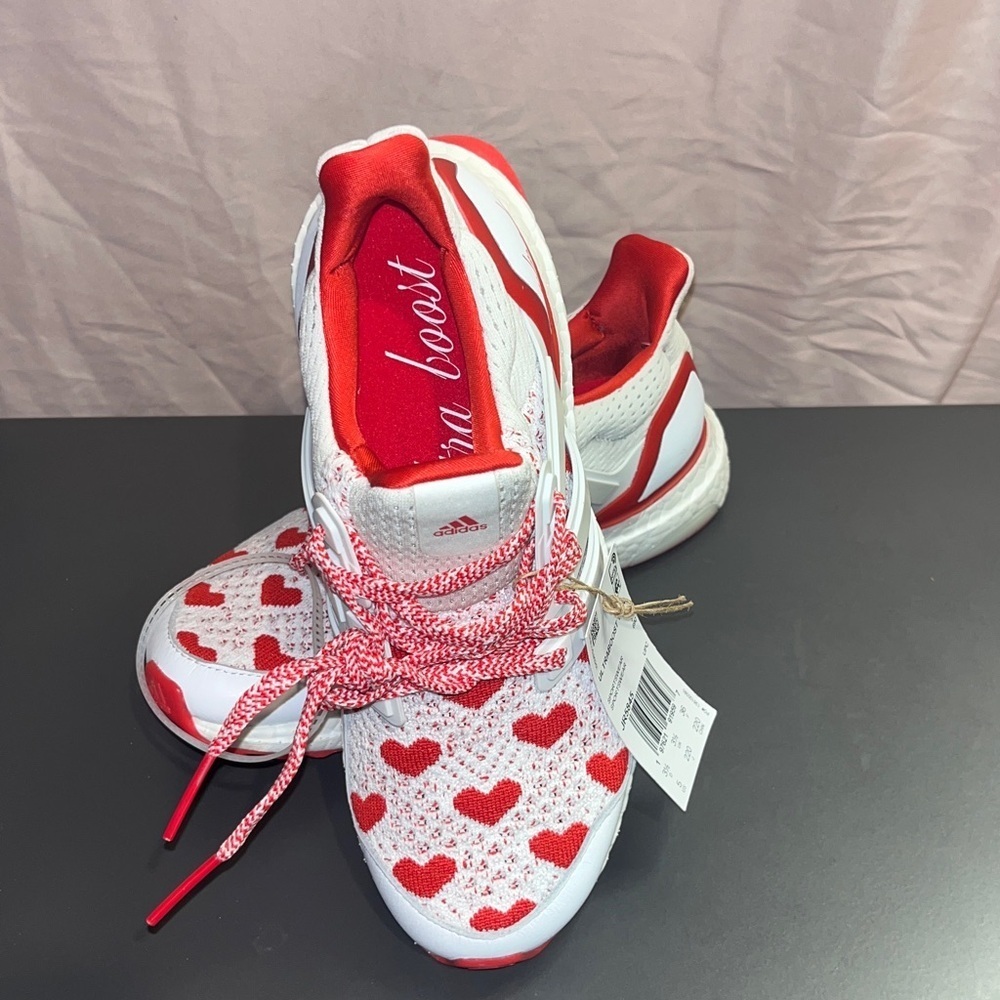 Adidas Ultra Boost 1.0 White Red Hearts LOVE VALENTINES Sneakers WMNS Size 5 - Picture 2 of 7